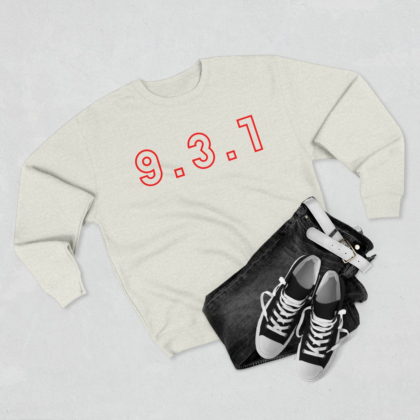 931 Crewneck Red Words