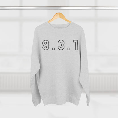 931 Crewneck Black Words