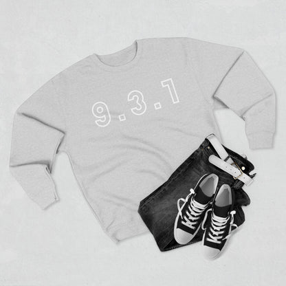 931 Crewneck White Words