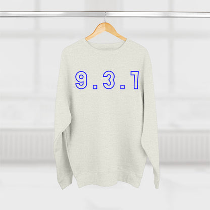 931 Crewneck Blue Words