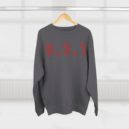 931 Crewneck Red Words